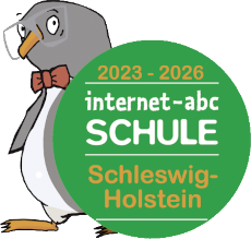 Logo intenet-abc Schule Schleswig-Holstein: ein grauer Pinguin mit Brille, Schrift in grünem Kreis